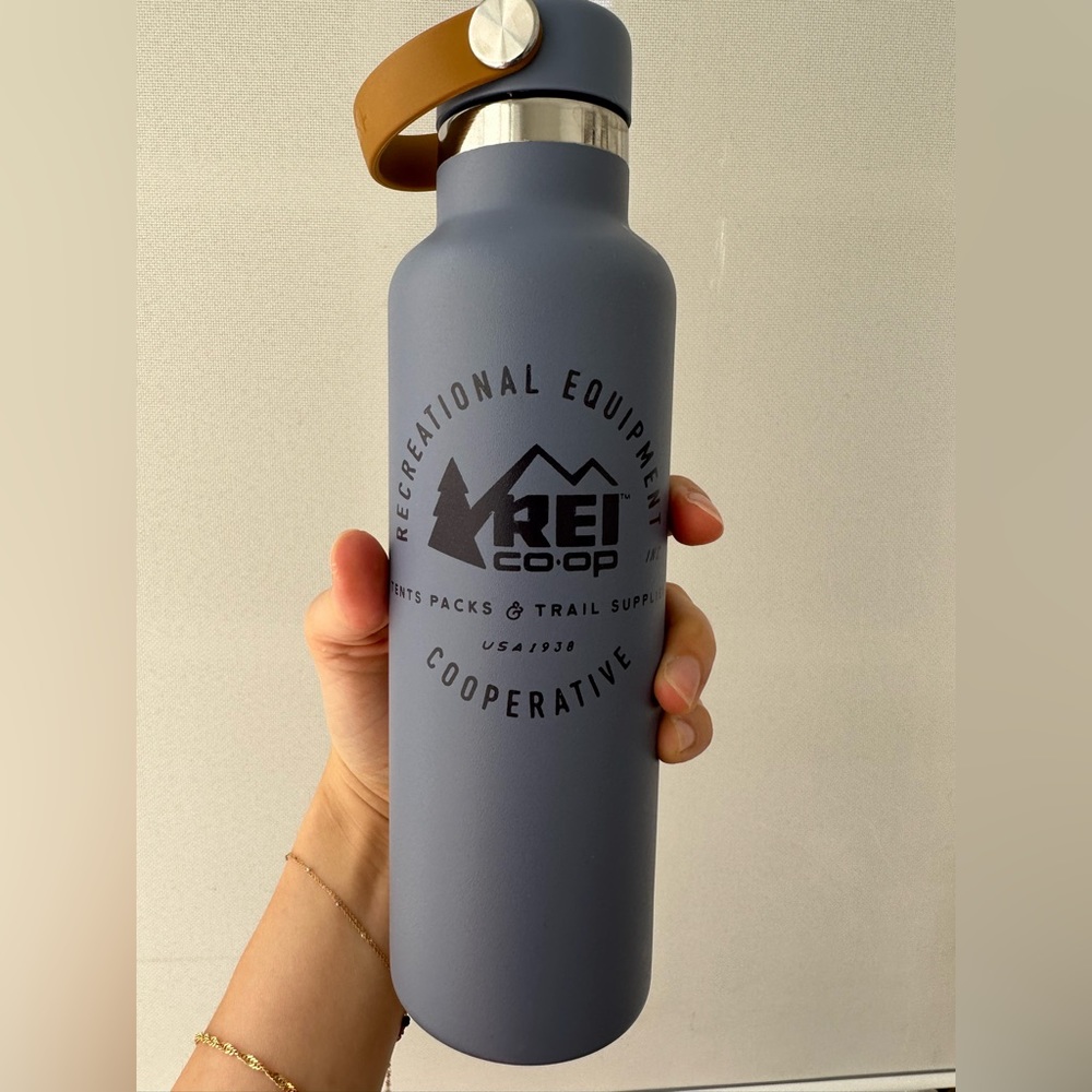 Lavender REI Hydro Flask (limited edition)